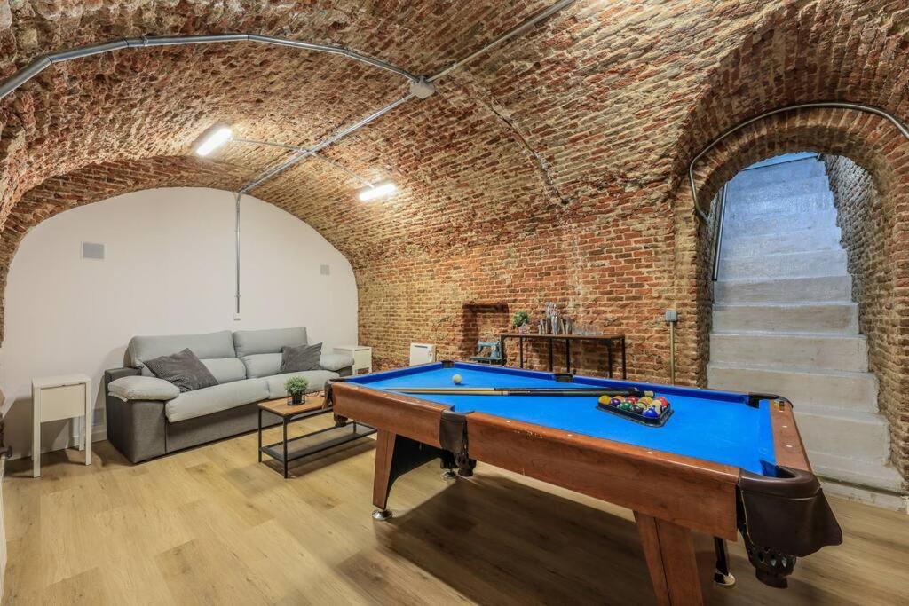 Apartmán Unique Flat La Latina * Billiard & Darts Madrid Exteriér fotografie